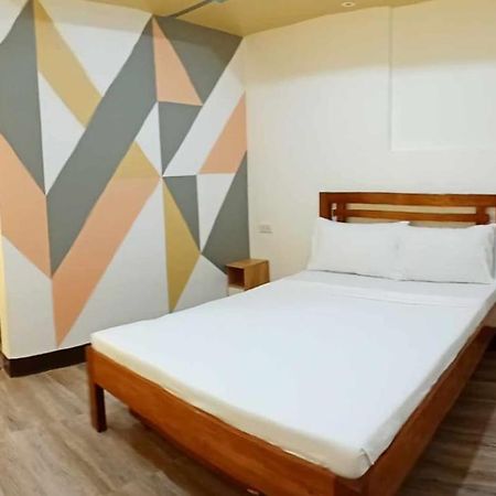Vali-Joe Travel Lodge إل نيدو المظهر الخارجي الصورة