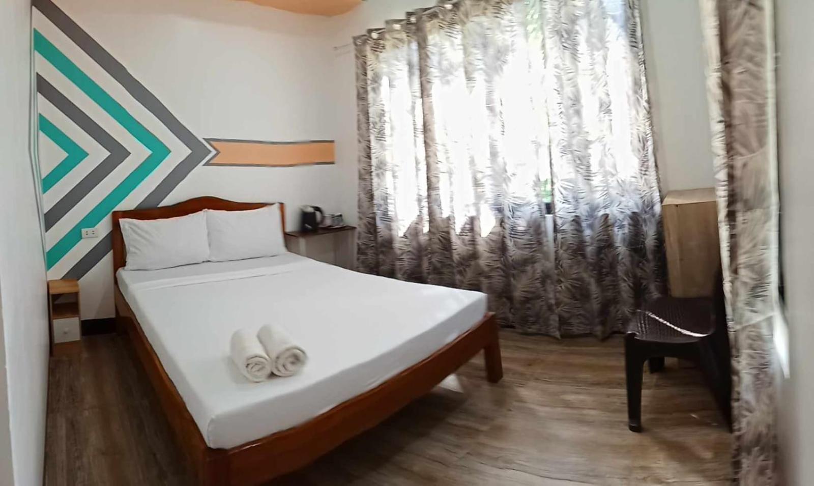 Vali-Joe Travel Lodge إل نيدو المظهر الخارجي الصورة